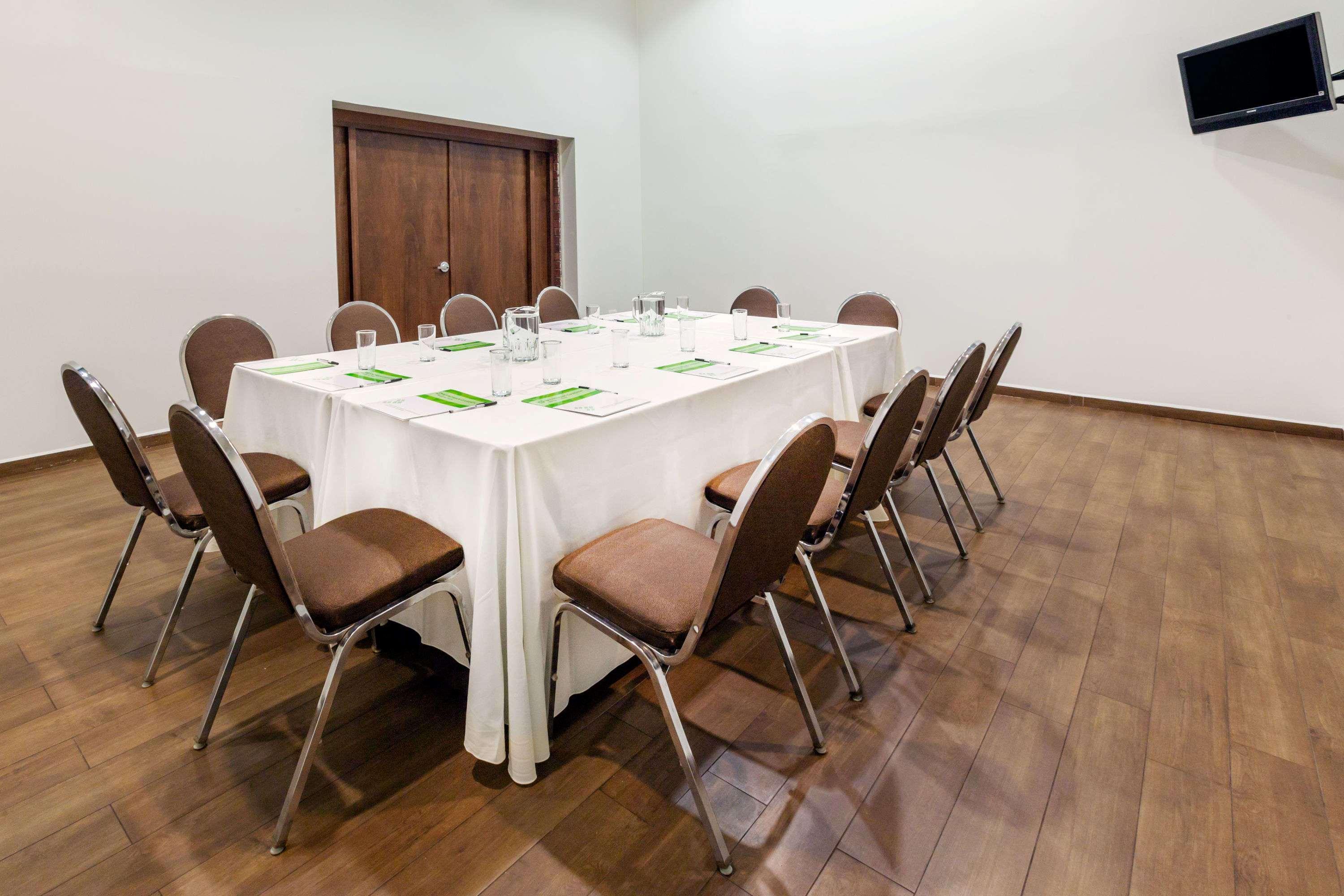 Wyndham Garden Monterrey Norte San Nicolás de los Garzas Екстериор снимка